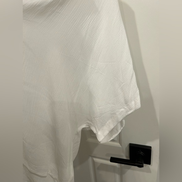 Express Flowy Oversized Crop Button and Tie Front Top Size Medium - Picture 4 of 6